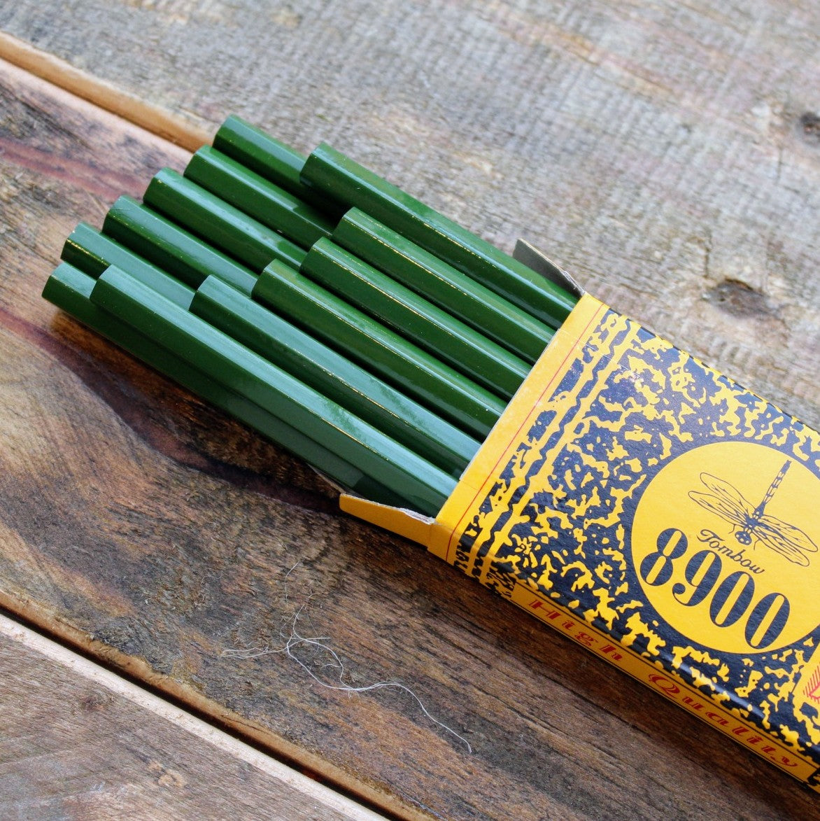 8900 Drawing Pencils 2B